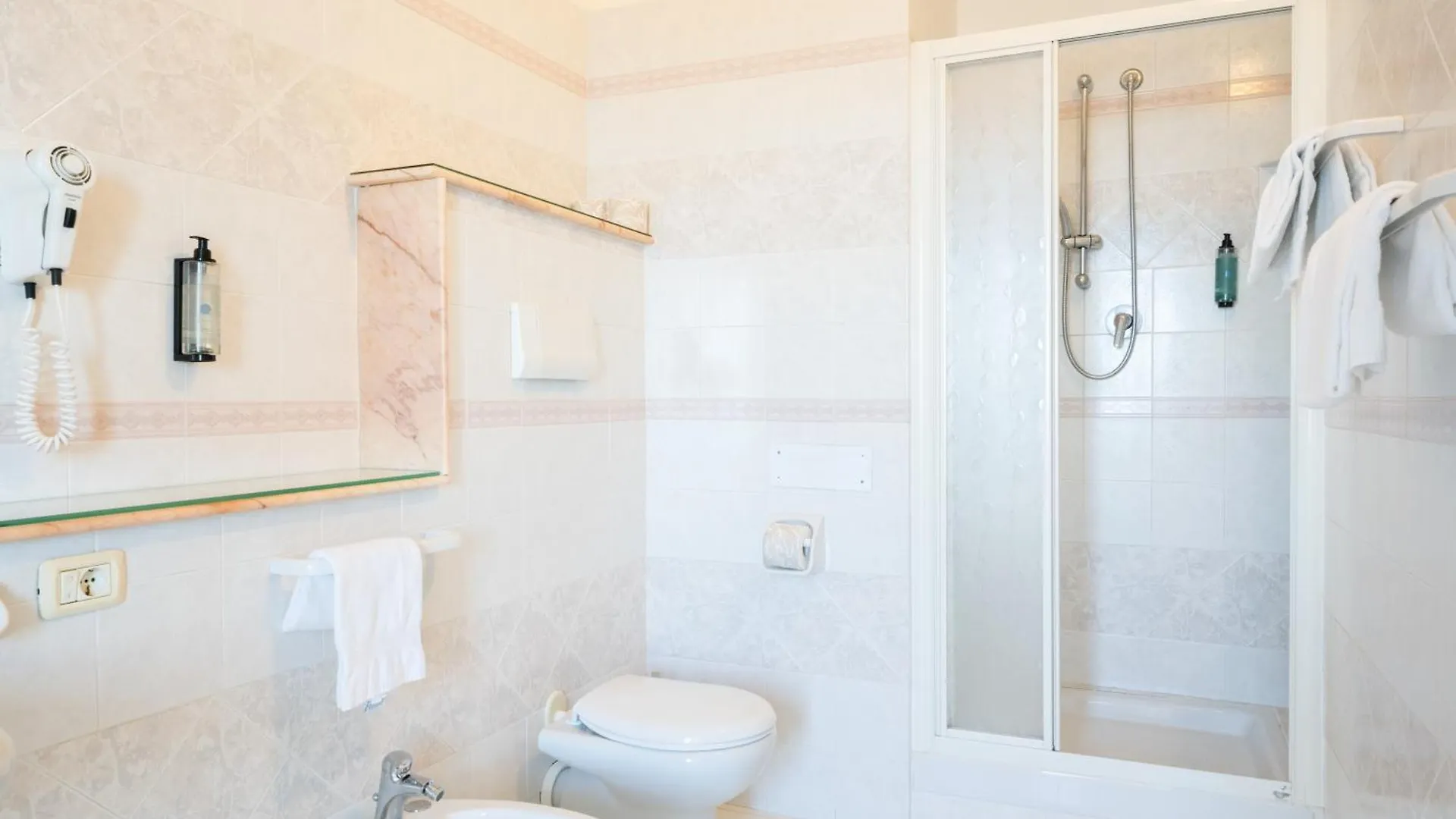 Hotel Continental Cattolica Italien